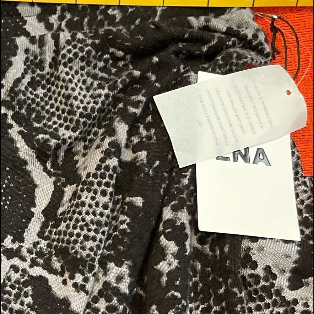 LNA Brushed Python Snake Animal Print Joggers Pants In Charcoal Python.Size S - Picture 13 of 15